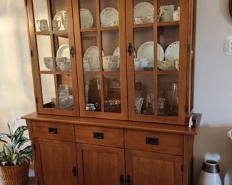 Beautiful mission style hutch Shipshewanna furniture