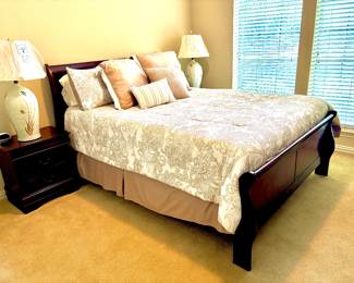 Sleigh style queen bed