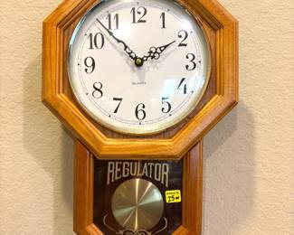 Regulator wall clock