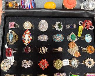 Costume rings