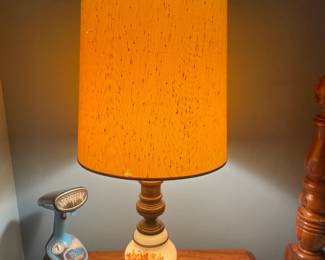 Lovely. Vintage, Table Lamp