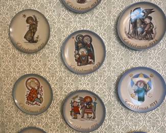 Array of Christmas/Seasonal Collector Plates