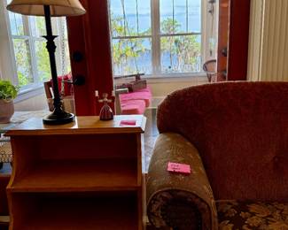 End table & lamp 