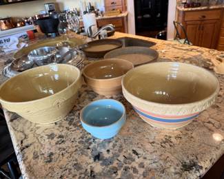 McCoy and other vintage mixing bowls