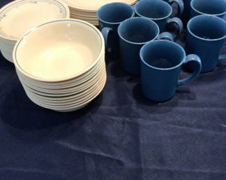 Lot 99: Corelli Blue Mugs and White Plates with Blue Trim