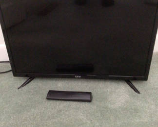 Lot 496: Flat-screen television with remote