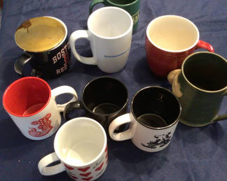 Lot 85: Assorted ceramic coffee mugs