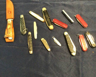 Lot 96: Assorted Folding Pocket Knives