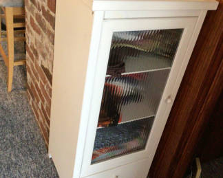 Lot 75: White display cabinet with glass door