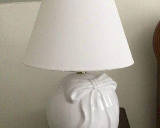 Lot 497: White ceramic table lamp with fabric shade