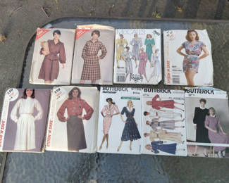 Lot 118: Vintage uncut sewing patterns (McCall's and Butterick)