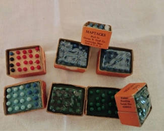 Lot 43: Vintage Maptacks by Graffco