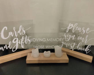 Lot 22: Reception Signs