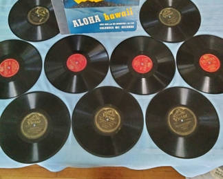 Lot 37: ALOHA Hawaii album of 4 '78s plus 5  more records