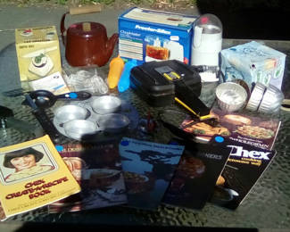 Lot 67: Food Preparation items
