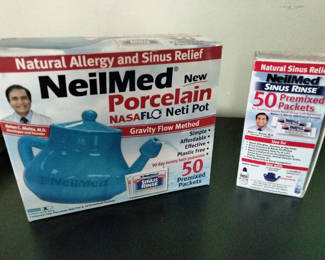 Lot 102: NeilMed Sinus Rinse Neti Pot Kit with 70+ Packets