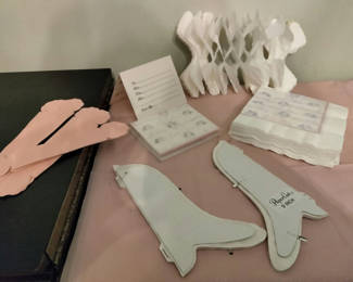 Lot 20: Bridal shower supplies