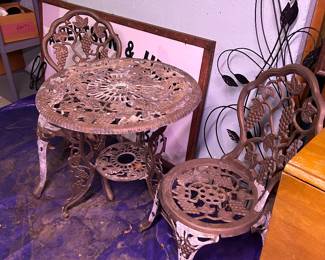 Metal bistro set