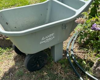 Lawn cart