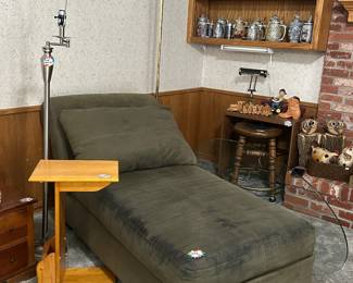 Chaise lounge