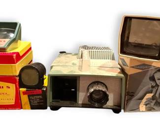 Realist 400 Deluxe Color Slide Projector  Lens