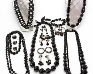 Black Chunky Beaded Jewelry