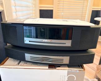 Bose Wave Music System CD Player AM/FM Radio w/ Multi CD Changer and Remote