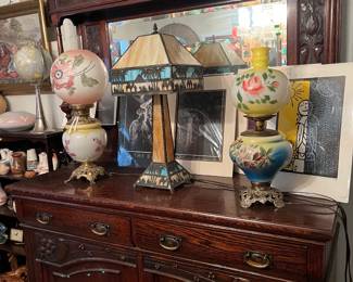 Oak buffet + various lamps