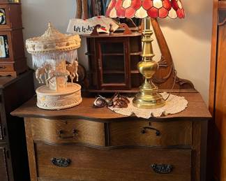 Antique oak vanity dresser w/ swivel mirror
