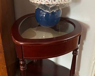 Heart shape shadow box table