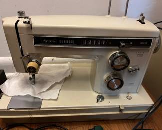 Sears Kenmore - as found. Comes on, tries to go up and down