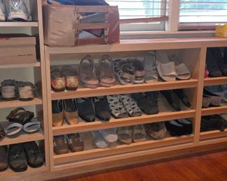 Wooden Shoe Storage Shelving Unit