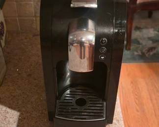 Starbucks Verismo 580 Coffee Maker