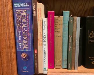 Encyclopaedia Britannica Complete Book of the Year 1972