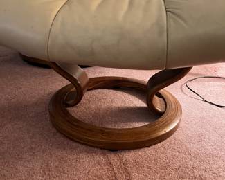 Coordinating Danish all letter ottoman