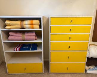 Mid-century modern bedroom furniture and very cool wall wool blankets