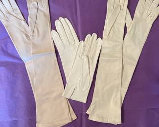 Elegant gloves