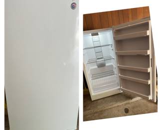 Very clean and in working order freezer
