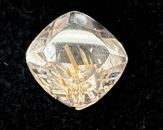 Closeup of the 7.43ct Rutilated Quartz gemstone