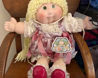 Rare 1984 Edition Georgia Dee Cabbage patch baby with original tags