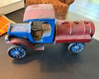 Vintage oil and gas tanker Cast Iron toy car