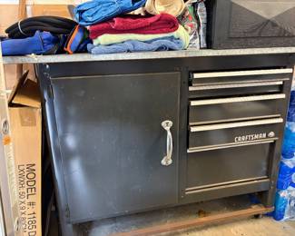 Craftsman rolling tool chest