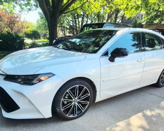 Silent Auction 2020 Toyota Avalon Touring w/47000 miles w/ D-4 S V-6 engine 