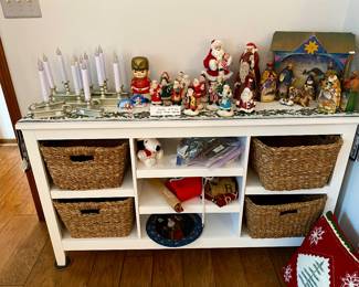 Charistmas decor and great storage chest