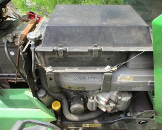 John Deere 285 "Liquid Cooled"