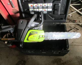 Poulan Chain Saw