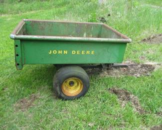 John Deere Lawn Trailer