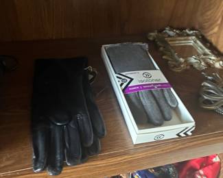 gloves