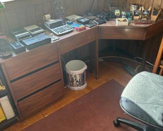corner desk