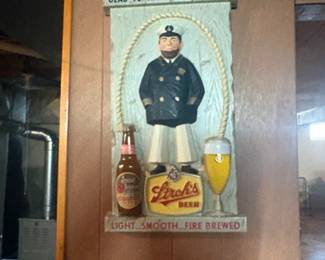 . . . love this Stroh's beer sign